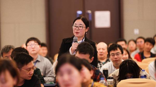 //news.tanhuaonline.com/__local/F/D0/79/8AD13ED954299DB15ADCDF162B3_AD362D90_8DAEE.jpg