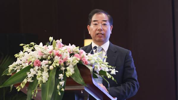 //news.tanhuaonline.com/__local/3/AE/BF/2714D1E8E1F79604533DBEA070F_AD8ED3BF_70A5B.jpg